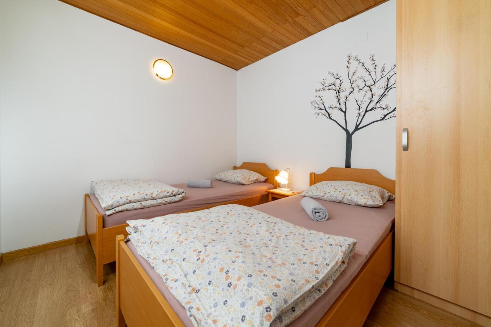 Bed And Breakfast Spelca Пивка Экстерьер фото